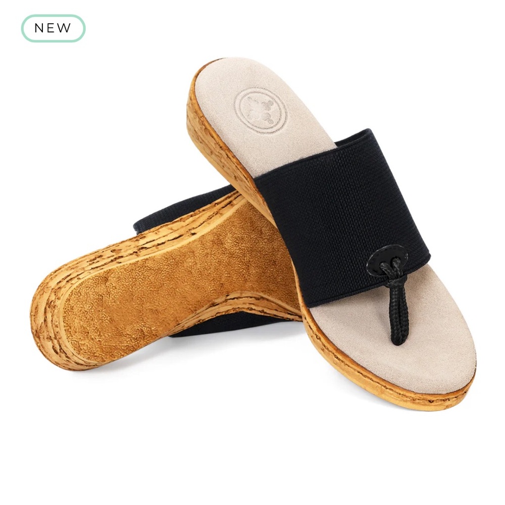 Charleston Shoe Co. IOP Sandals — Black Linen (Size 6)